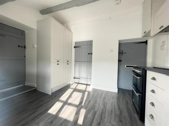2 bed Cottage to rent Image 6