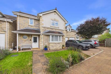 10 Hutton Gardens, Warton, LA5 9TL