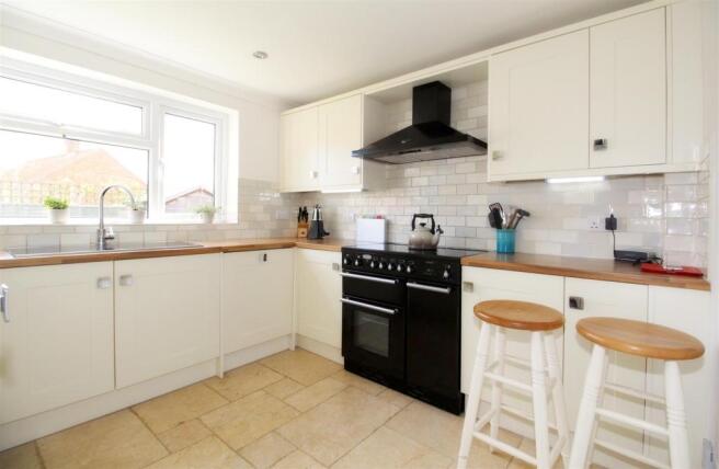 30022_Orchard Drive.
