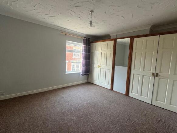 2 bed Terraced for sale Image 6