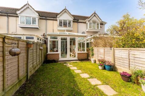 Kittiwake Close, Bournemouth, BH6