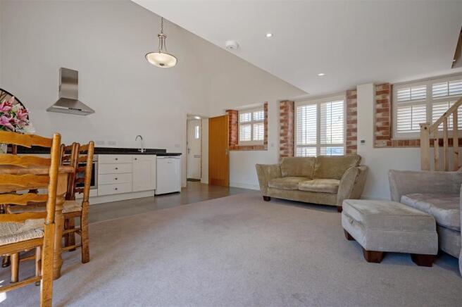Annexe - Kitchen/Dining Room/Living Room