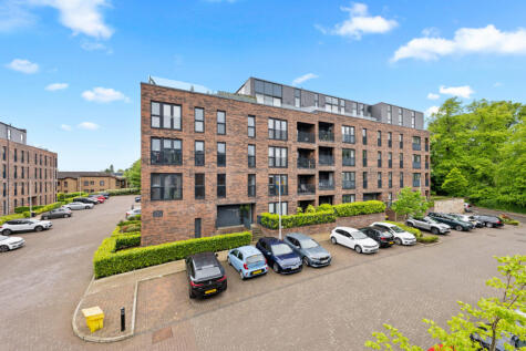 Flat 3, 4 Mansionhouse Court, Langside, G41 3DD