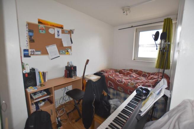 bed3.jpg