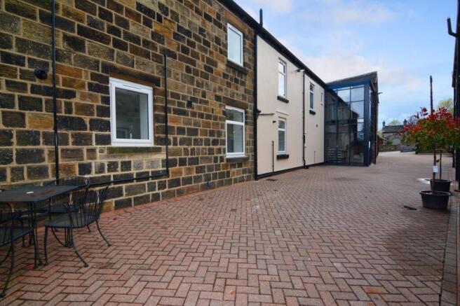 2 bed Flat for sale Image 10