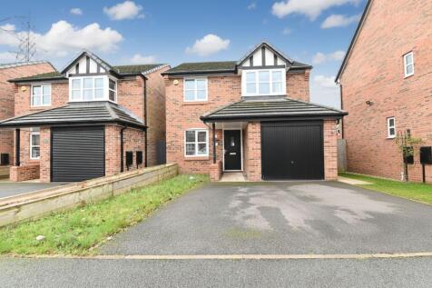 Virginia Drive, Swinton, M27