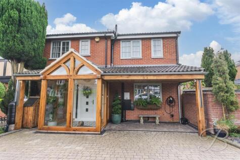 Dovedale Avenue, Sutton-In-Ashfield