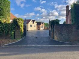 1, The Dell, Windmill Lane, Balsall Common, Coventry CV7 7GY