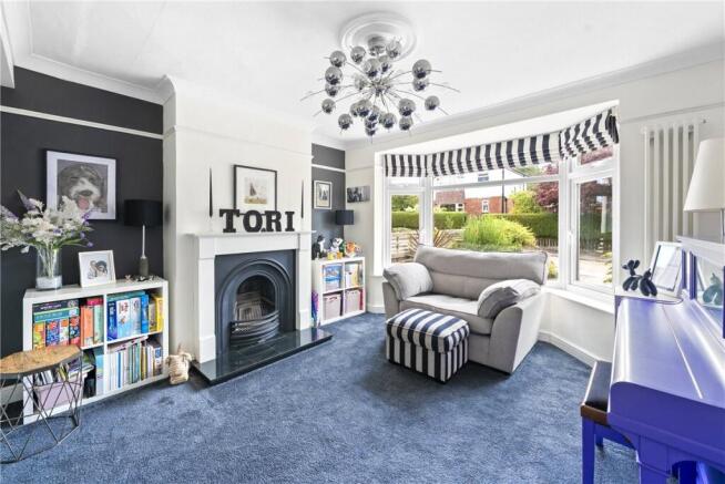 4 bed Semi-Detached for sale Image 5