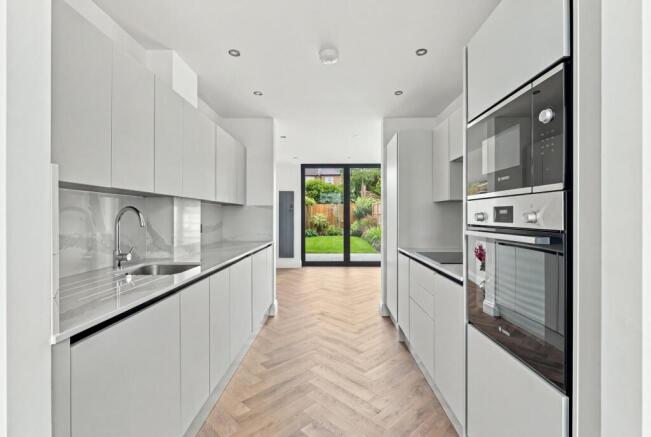 Plot 8 Harrington Place Aycliffe Road, Borehamwood, WD6 photo 2
