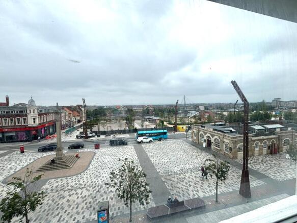 1 bed Flat to rent Image 7