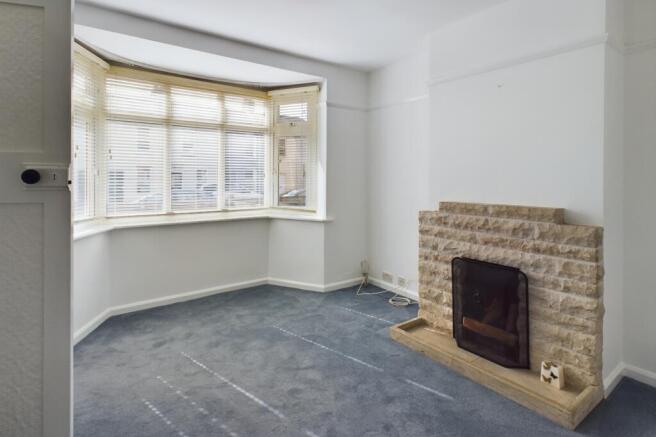 CAM02545G0-PR0132-STILL002