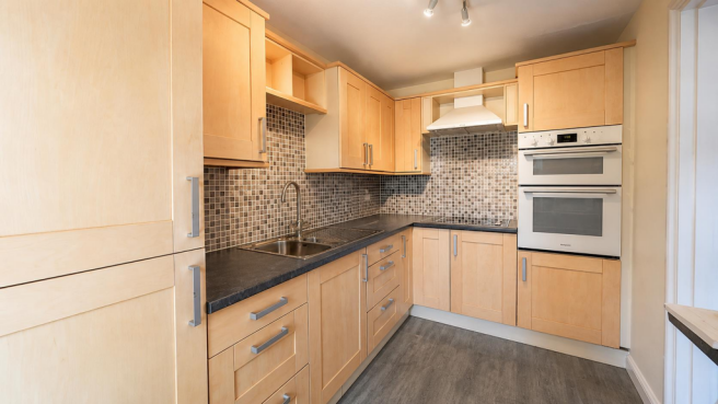 Kitchen 2.png