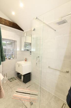 Photo 51