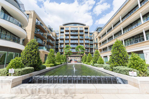 Kew Bridge Road, Brentford, TW8
