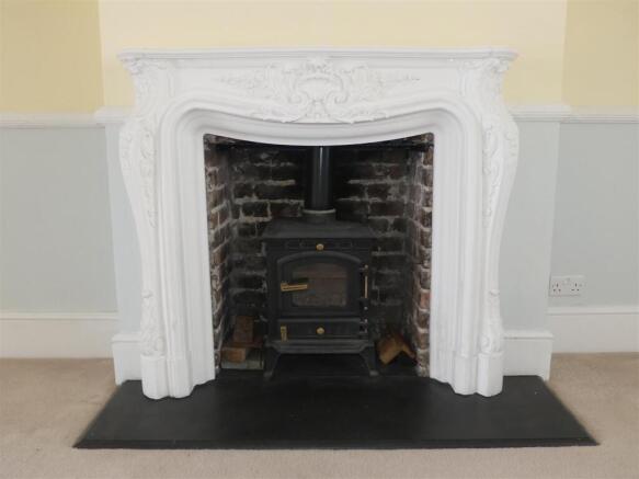 Log Burner.jpg