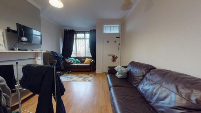 5 bed Terraced to rent Image 8