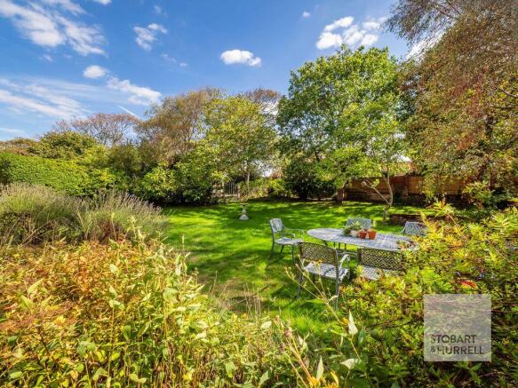 Lawn Garden