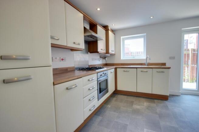 3 bed Town House for sale Image 6