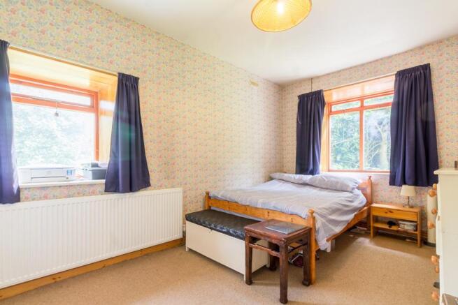 Bedroom 1 (Double)