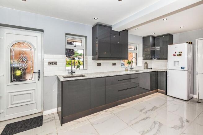 Kitchen/breakfast ro