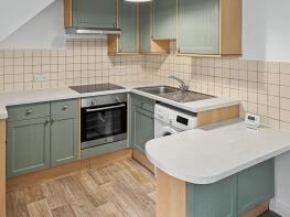 Flat 2, 224a, Holdenhurst Road, Bournemouth BH8 8AX