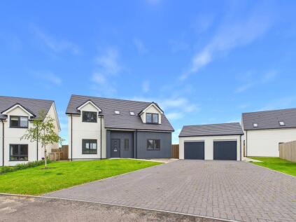 Farm Road, Aviemore