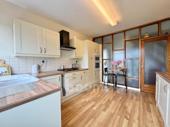 Courthill Street, Dalry kitchen pic