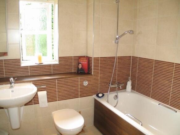 Photo 11