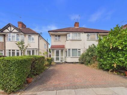 Rugby Avenue, Greenford, UB6