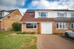 63, Lightsfield, Oakley RG23 7BY