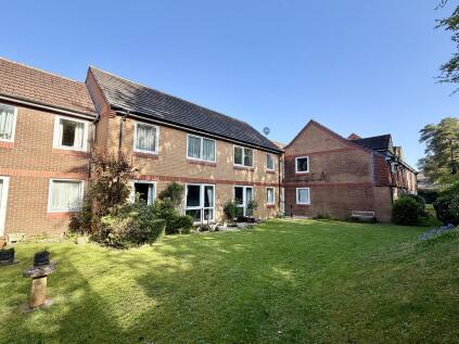 Wentworth Drive, Broadstone