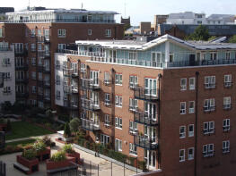 Flat 30 Earlsfield House, Royal Quarter, Seven Kings Way, Kingston Upon Thames KT2 5BG