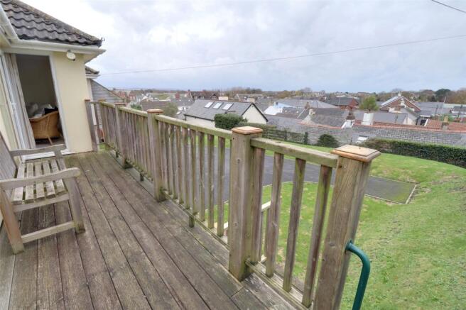 Balcony To View