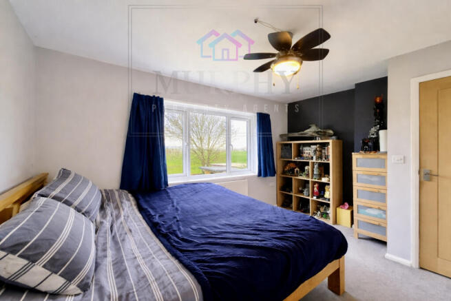 3 bed Semi-Detached for sale Image 10