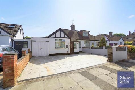 Waverley Avenue, Whitton