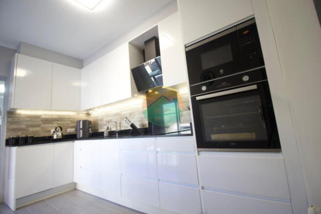 3 Bedroom Semi-Detached For Sale-PIN25-3