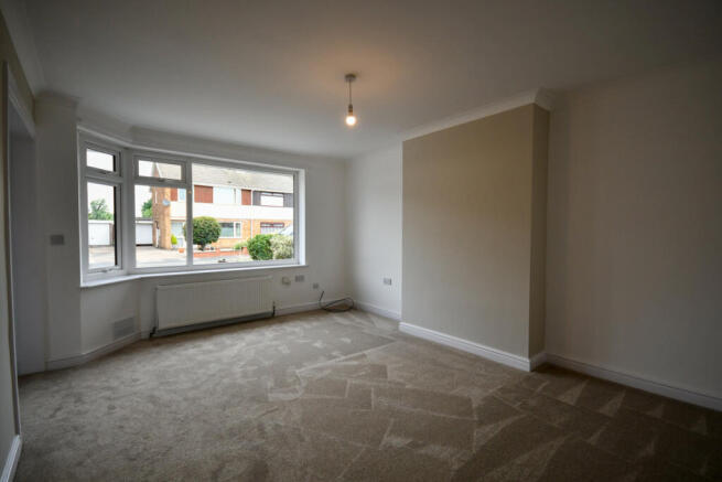 2 bed Semi-Detached Bungalow for sale Image 5