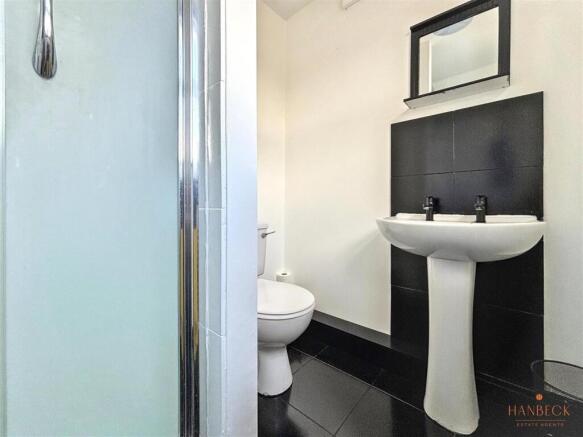 3 bed Detached for sale Image 12