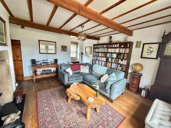 3 bed Detached for sale Image 9