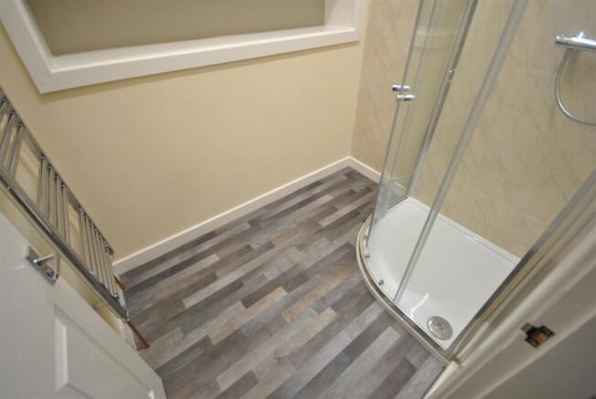 1 bed End of Terrace to rent Image 6