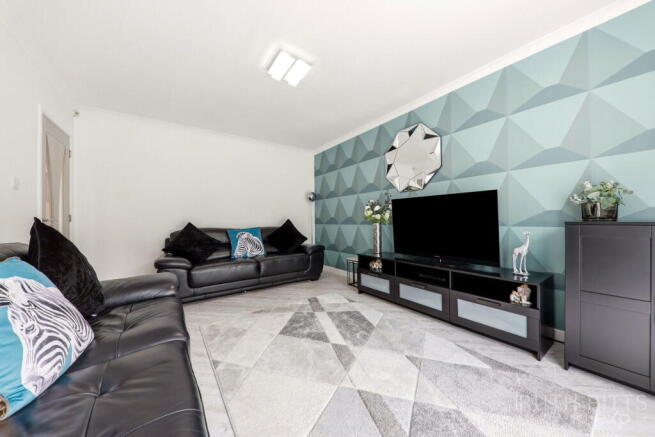 2 bed Detached Bungalow for sale Image 12