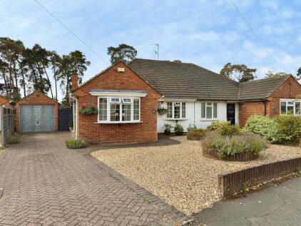 Roslyn Road, Woodley, Reading