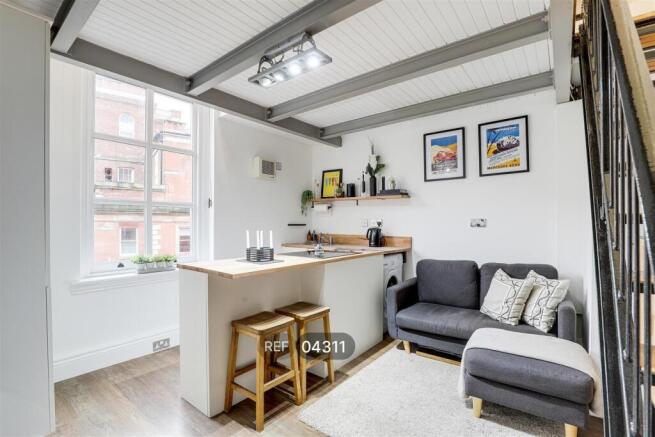 Kitchen/Living area