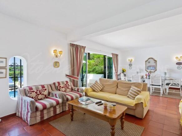 Vilamoura 4 Bed Villa For Sale (15)