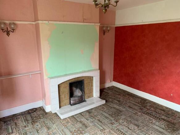 3 bed Semi-Detached for sale Image 6
