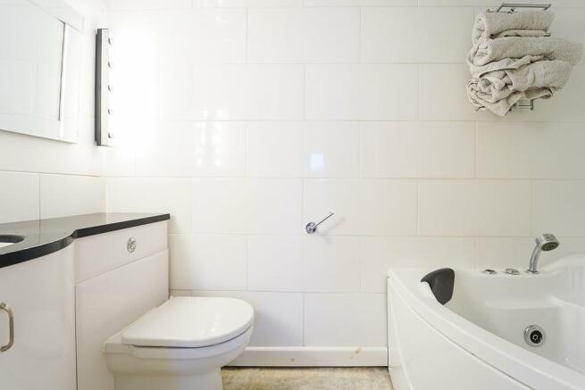 En-suite Bathroom