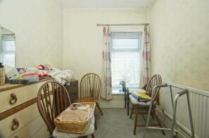 121, Berw Road, Pontypridd CF37 2AB