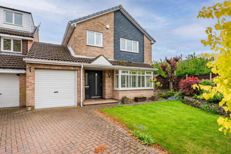 Chapelfield Place, Thorpe Hesley, Rotherham, S61 2TN