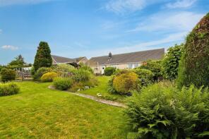 Kingsmead, Penclawdd Road, Rhos, Llandysul SA44 5HE